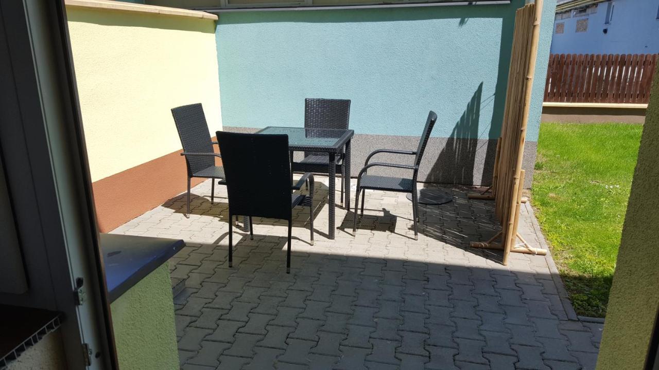 Penzion Terezka Hlucin Exterior photo